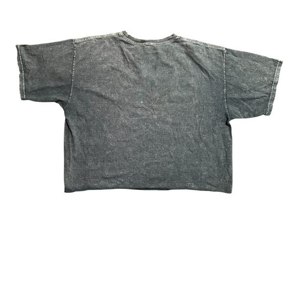 AC/DC Gray Short Sleeve Crop Tee with Flame Logo Vintage Look Size Large - Picture 4 of 4